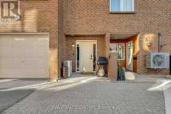 106 STRATAS COURT N | Ottawa Ontario | Slide Image One