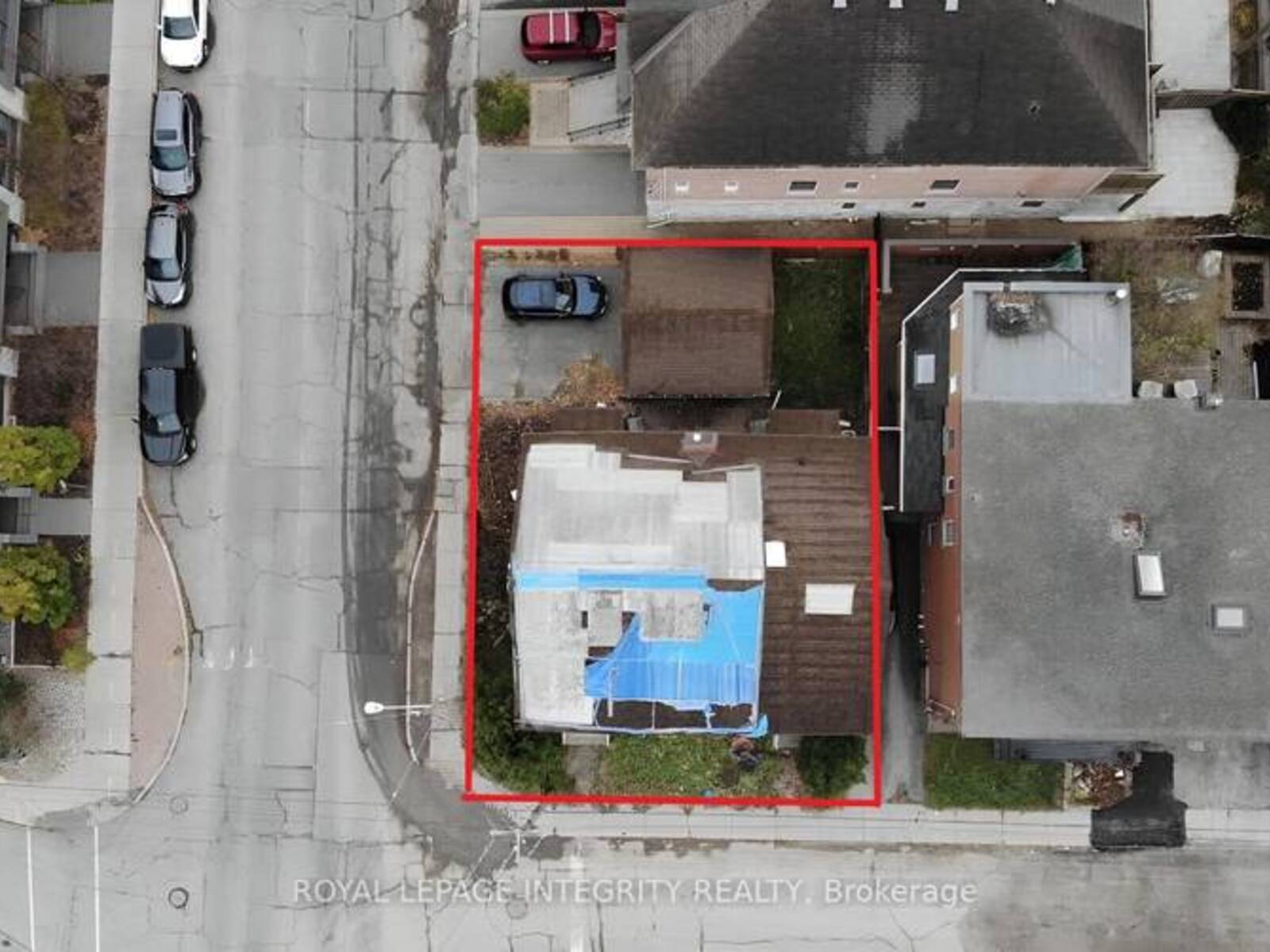 24-26 CONCORD STREET N, Ottawa, Ontario K1S 0Y2
