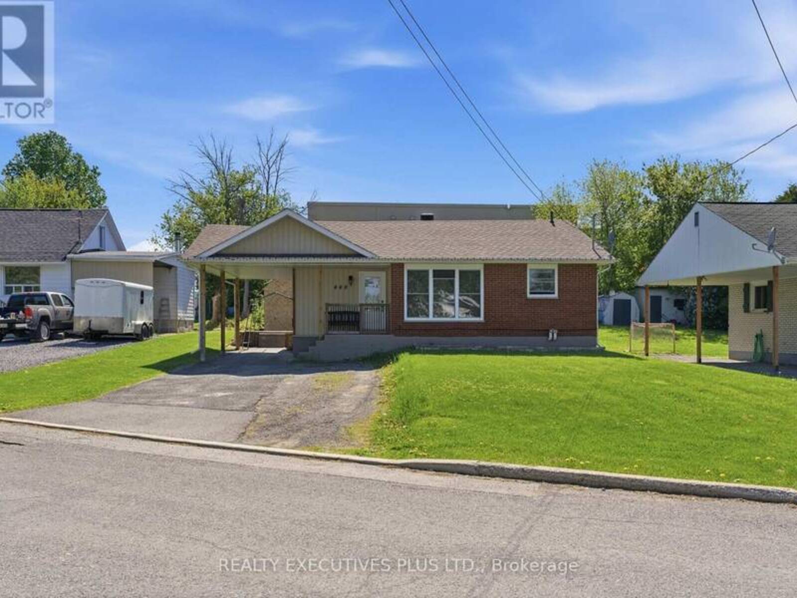 448 DOMINION STREET S, Alexandria, Ontario K0C 1A0