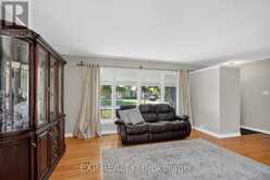 31 BARLYN AVENUE | Ottawa Ontario | Slide Image Four