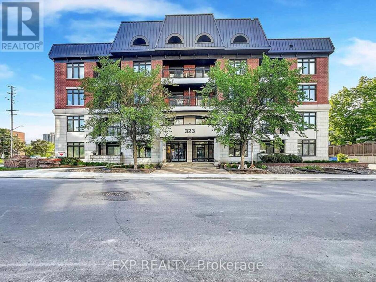 10 - 323 WINONA AVENUE, Ottawa, Ontario K1Z 5H3