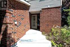 132 ACKLAM TERRACE W | Ottawa Ontario | Slide Image Four