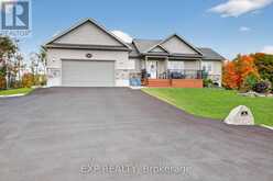 305 MOORE CRESCENT | Kemptville Ontario | Slide Image Three
