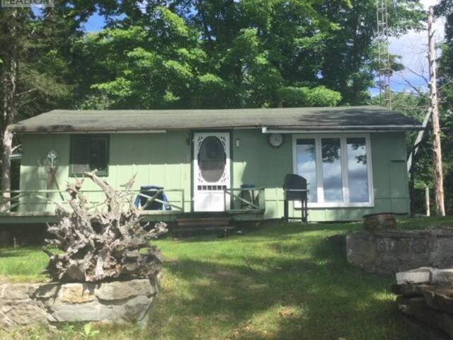 263 UB2 DRIVE E Rideau Lakes Ontario, K0E 1G0 - 2 Bedrooms Waterfront Home For sale