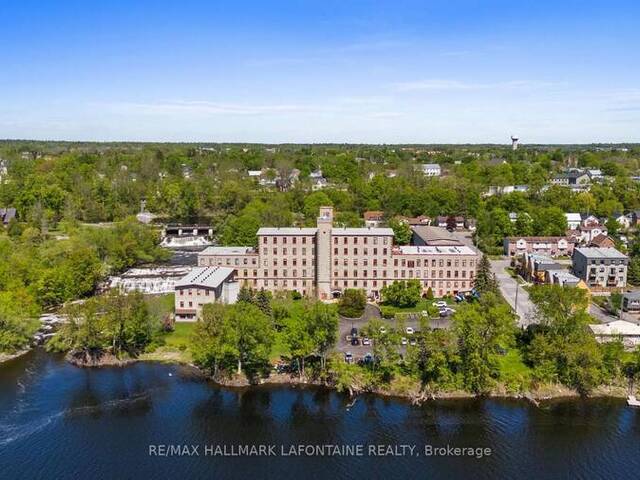 107 - 1 ROSAMOND STREET E Almonte Ontario, K0A 1A0 - 1 Bedroom Waterfront Condo For Sale