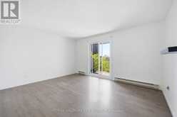 412 - 270 BRITTANY DRIVE | Ottawa Ontario | Slide Image Seven