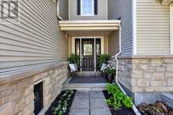 103 GOLDWOOD PRIVATE | Ottawa Ontario | Slide Image Three