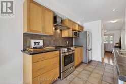103 GOLDWOOD PRIVATE | Ottawa Ontario | Slide Image Nine