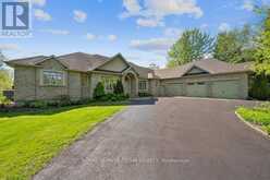 6043 KNIGHTS DRIVE | Ottawa Ontario | Slide Image Two