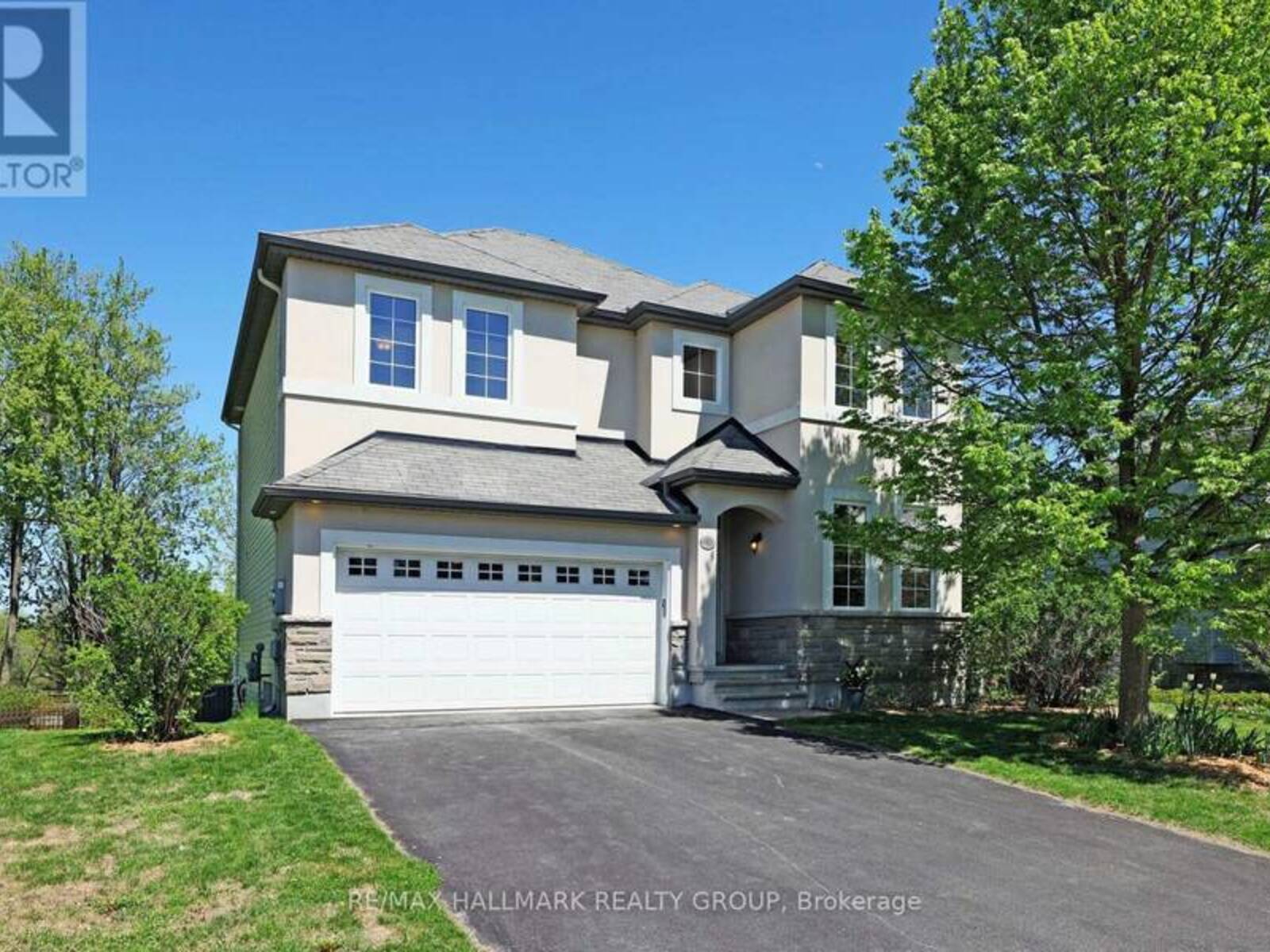 90 STONEWATER BAY, Carleton Place, Ontario K7C 0B1