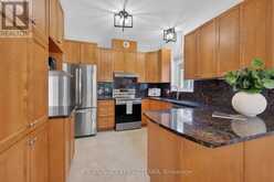 844 SWALLOWTAIL CRESCENT | Ottawa Ontario | Slide Image Seven