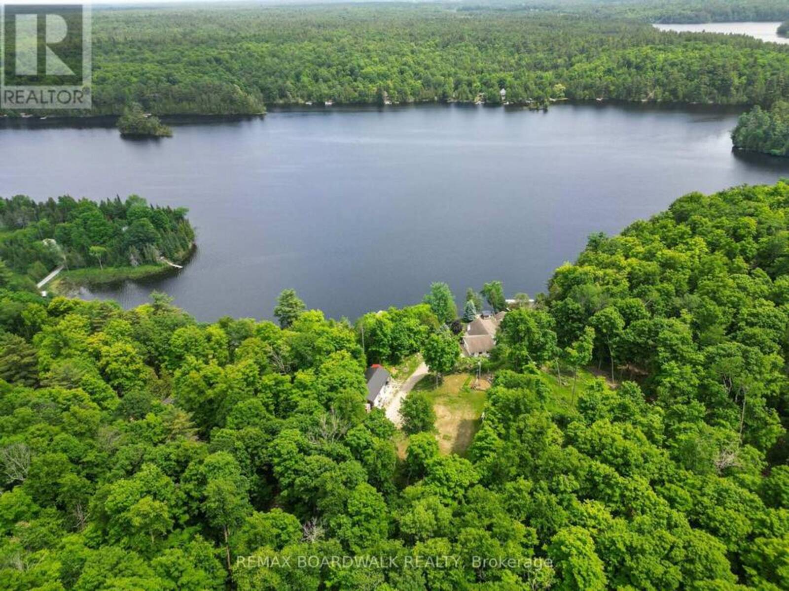 101 ARTHUR ROAD, Tay Valley, Ontario K0H 2B0