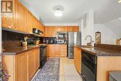 3 COLLINGTON STREET | Ottawa Ontario | Slide Image Ten