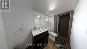 3277 BABY STREET | Windsor Ontario | Slide Image Sixteen