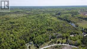 00 IRON MINE ROAD | Lanark Ontario | Slide Image Ten