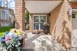 124 MACASSA CIRCLE | Ottawa Ontario | Slide Image Three