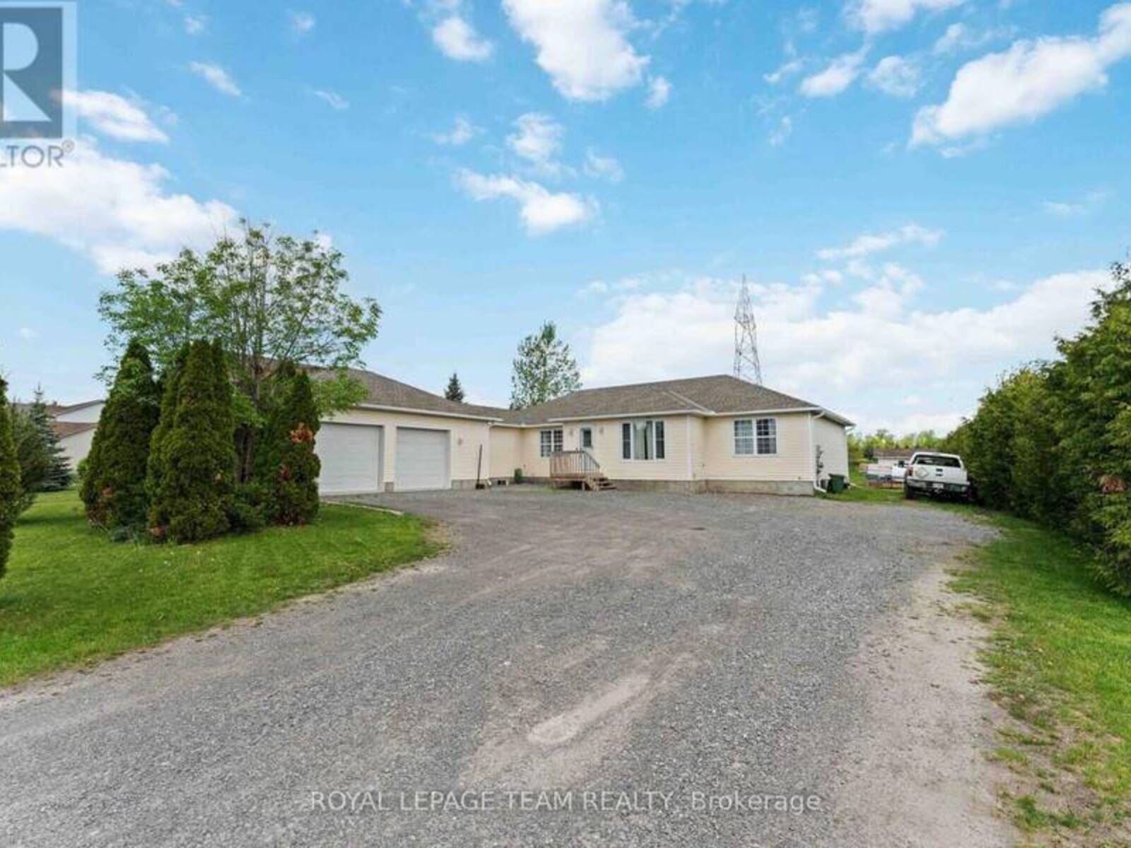 1628 STANLEYFIELD CRESCENT, Ottawa, Ontario K4P 1M7