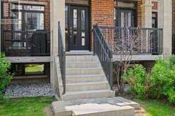 220 PEMBINA PRIVATE | Ottawa Ontario | Slide Image Twenty-nine