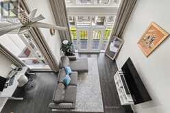 220 PEMBINA PRIVATE | Ottawa Ontario | Slide Image Eight