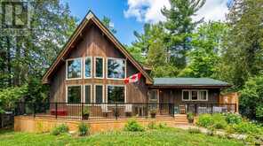 1 WOODLAND DRIVE | McNab-Braeside Ontario | Slide Image One