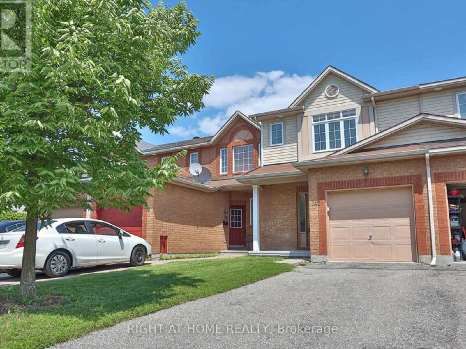 142 LILIBET CRESCENT E, Ottawa, Ontario K1V 2A1