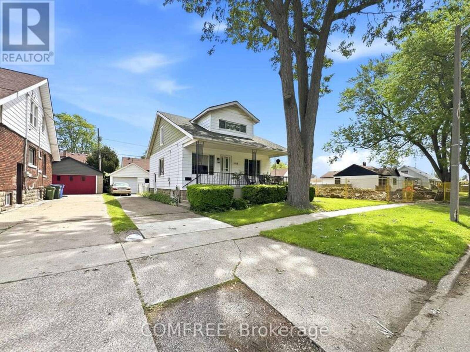 1958 GEORGE AVENUE, Windsor, Ontario N8W 4M1