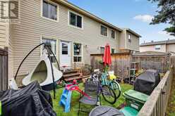 52 THISTLEDOWN COURT | Ottawa Ontario | Slide Image Thirty