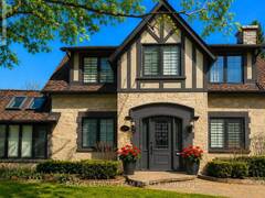 139 PLEASANT PARK ROAD Ottawa Ontario, K1H 5M4