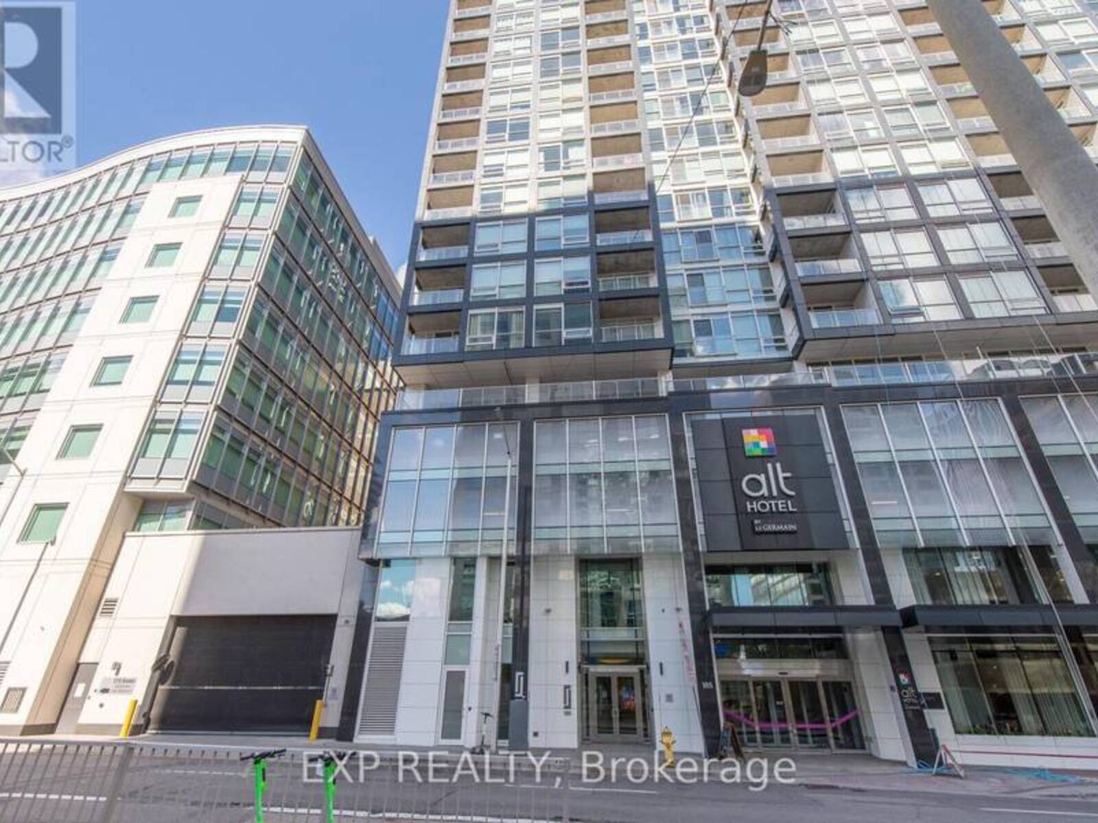 1606 - 199 SLATER STREET, Ottawa, Ontario K1P 0C8