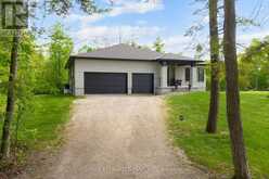 147 GOLF CLUB ROAD | Smiths Falls Ontario | Slide Image Two