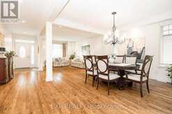 36 OAKBRIAR CRESCENT | Ottawa Ontario | Slide Image Nine