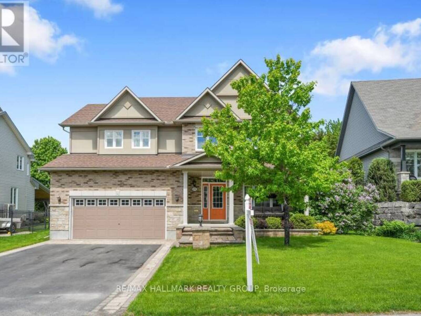 151 CHARLIE'S LANE, Ottawa, Ontario K0A 1L0