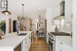 91 CANTLE CRESCENT | Ottawa Ontario | Slide Image Twelve