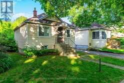 149 SWEETLAND AVENUE | Ottawa Ontario | Slide Image Two