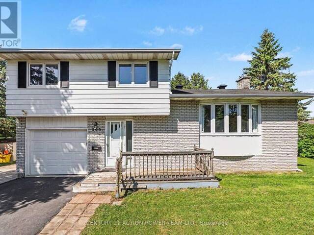 303 HOYLAKE CRESCENT Ottawa Ontario, K1E 1M1 - 3 Bedrooms Home For Sale