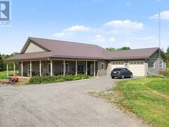 14222 COUNTY RD 15 ROAD E Merrickville Ontario, K0G 1N0