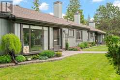 13 ARBOR RIDGE | Ottawa Ontario | Slide Image Four