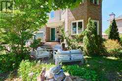 22 TERRACE DRIVE | Ottawa Ontario | Slide Image Five