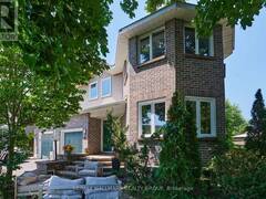 22 TERRACE DRIVE Ottawa Ontario, K2H 9N2