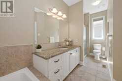 116 ELFIN GROVE | Ottawa Ontario | Slide Image Eighteen