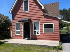 10 NEILSON STREET Arnprior Ontario, K7S 3G2