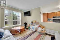 182 PREM CIRCLE | Ottawa Ontario | Slide Image Nine
