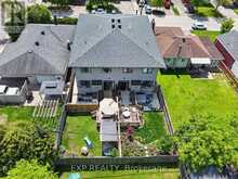 215 COLUMBUS AVENUE | Ottawa Ontario | Slide Image Forty-seven