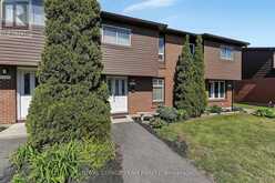 25 - 3105 STOCKTON DRIVE | Ottawa Ontario | Slide Image Three