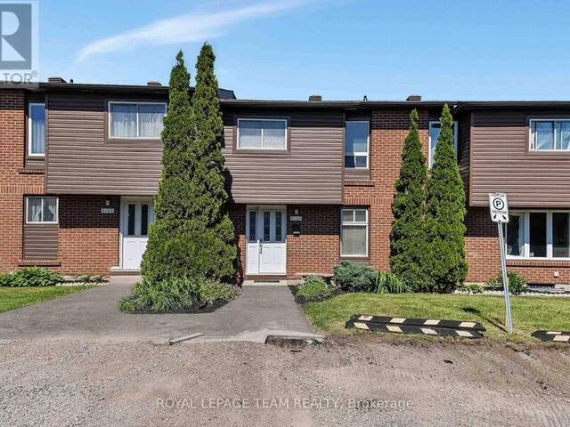 25 - 3105 STOCKTON DRIVE Ottawa Ontario, K1T 1S2 - 3 Bedrooms Condo For Sale