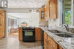 352 LACASSE AVENUE | Ottawa Ontario | Slide Image Twelve