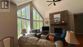 424 LAKEWOODS DRIVE | Madawaska Valley Ontario | Slide Image Fourteen