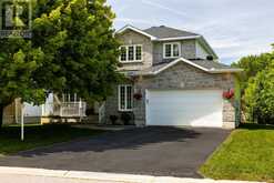 187 GLENNCASTLE DRIVE | Ottawa Ontario | Slide Image One