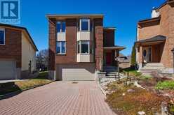 43 WATERVIEW COURT | Ottawa Ontario | Slide Image One