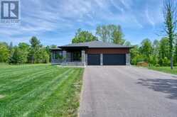 27 DIANE DRIVE | Smiths Falls Ontario | Slide Image Two